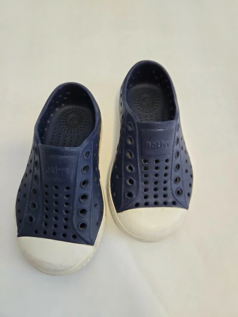 Native Jefferson Kids Waterproof Slip On Shoes Navy Blue Size 6